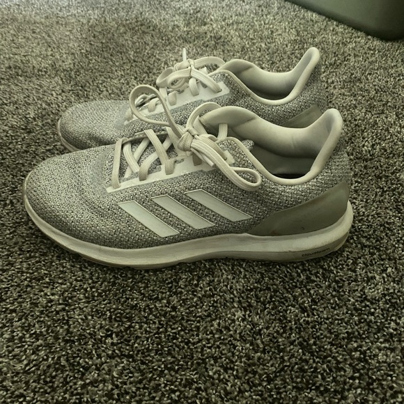 Adidas Grey 8.5 - Picture 3 of 5